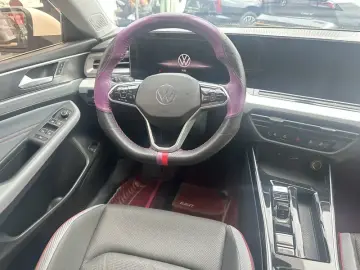 2022 Volkswagen Lamando с пробегом 32 600 км