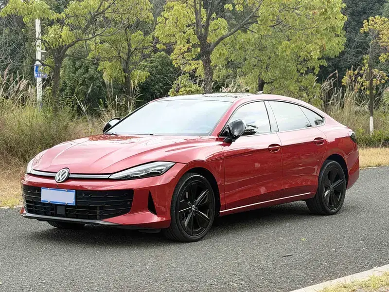 2026 Volkswagen Lamando с пробегом 6 000 км