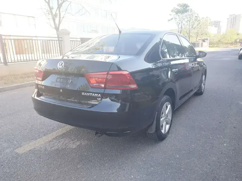 2015 Volkswagen Santana с пробегом 130 000 км