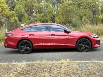2026 Volkswagen Lamando с пробегом 6 000 км