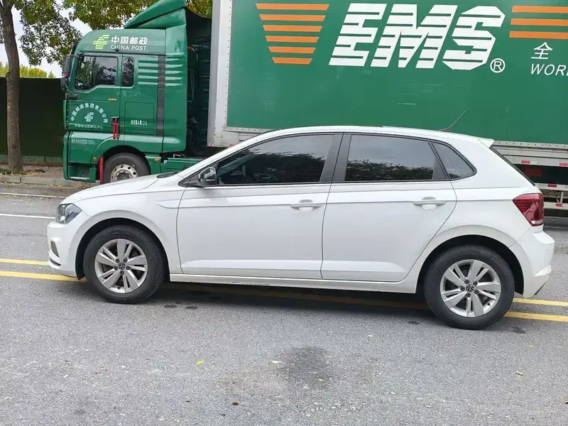 2021 Volkswagen Polo с пробегом 50 000 км