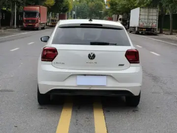 2021 Volkswagen Polo с пробегом 50 000 км