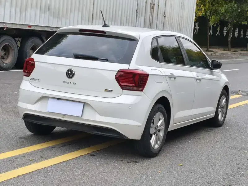 2021 Volkswagen Polo с пробегом 50 000 км