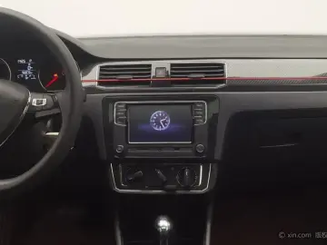 2017 Volkswagen Santana с пробегом 56 700 км