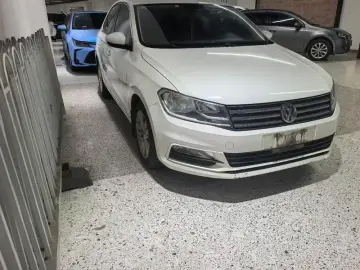2016 Volkswagen Santana с пробегом 80 000 км