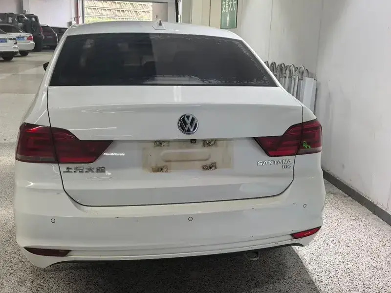 2016 Volkswagen Santana с пробегом 80 000 км
