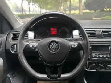 2016 Volkswagen Santana с пробегом 81 000 км
