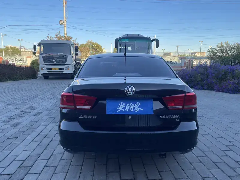 2013 Volkswagen Santana с пробегом 22 800 км