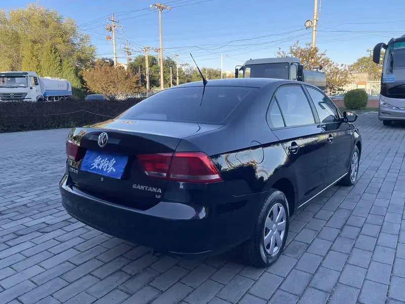 2013 Volkswagen Santana с пробегом 22 800 км