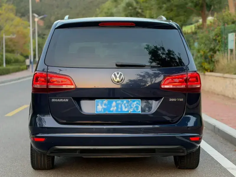 2016 Volkswagen Sharan с пробегом 130 000 км