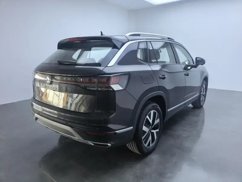2025 Volkswagen Tayron с пробегом 100 км