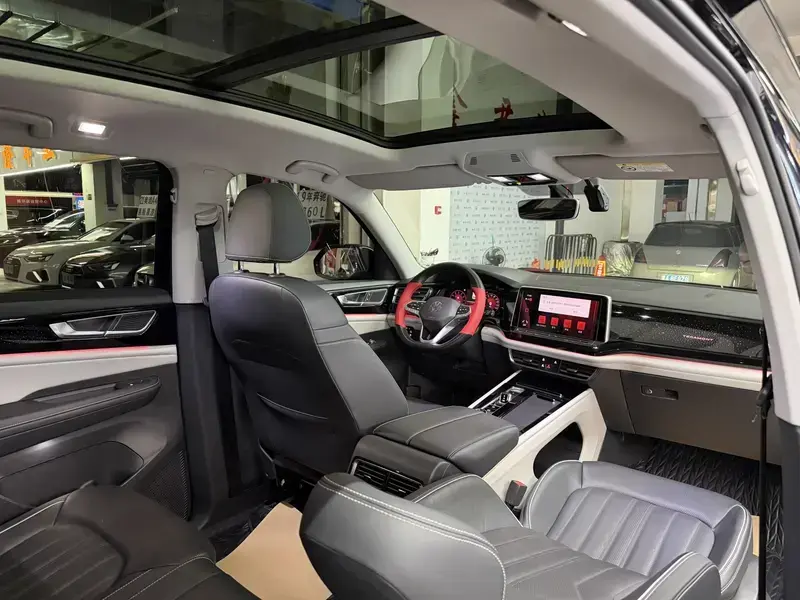 2022 Volkswagen Teramont с пробегом 52 000 км