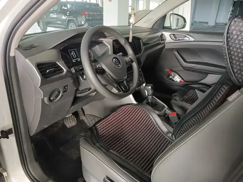 2021 Volkswagen T-Cross с пробегом 79 000 км