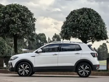 2020 Volkswagen T-Cross с пробегом 66 000 км