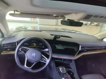 2023 Volkswagen Touareg с пробегом 52 900 км