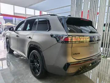 2025 Volkswagen Teramont с пробегом 2 800 км