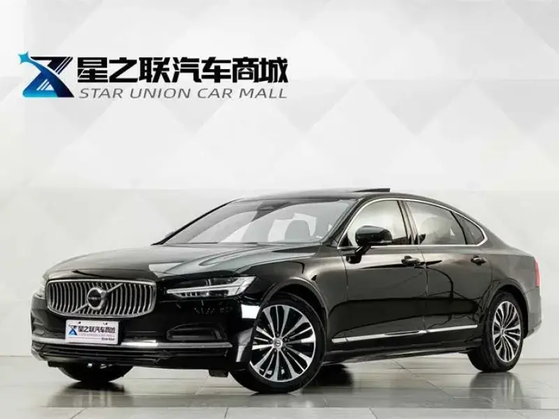 2025 Volvo S90 с пробегом 59 000 км