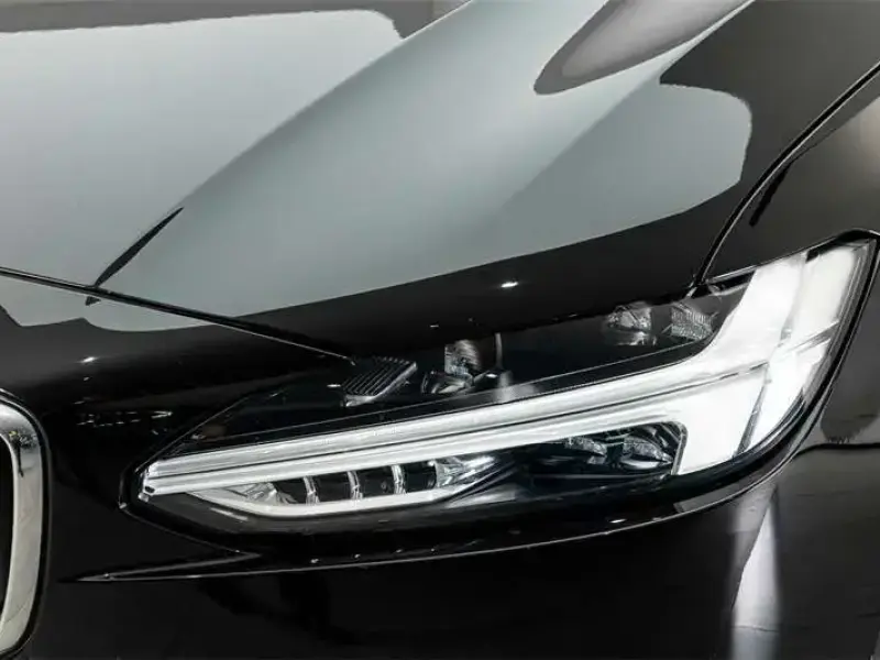 2025 Volvo S90 с пробегом 59 000 км