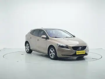 2016 Volvo V40 с пробегом 114 500 км
