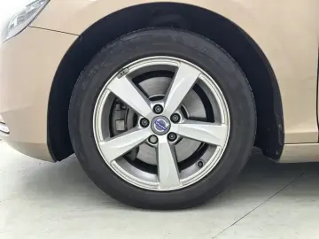 2016 Volvo V40 с пробегом 114 500 км