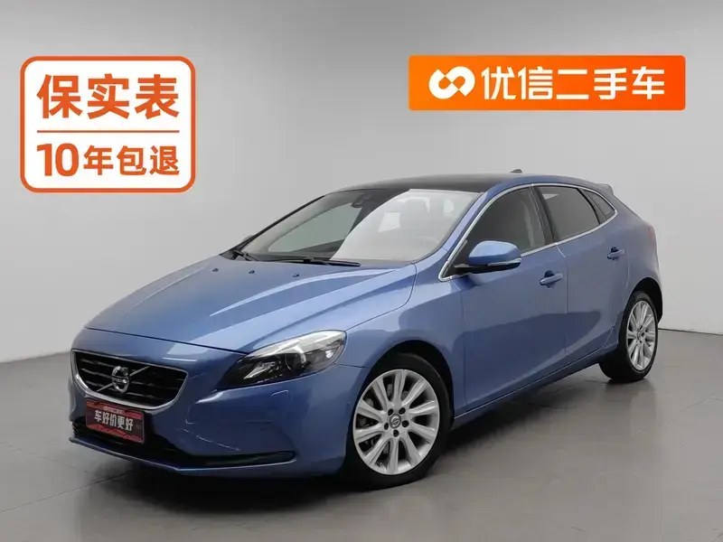 2016 Volvo V40 с пробегом 121 800 км