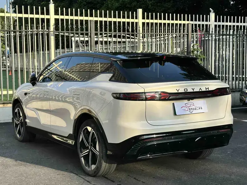 2024 Voyah Courage с пробегом 38 000 км