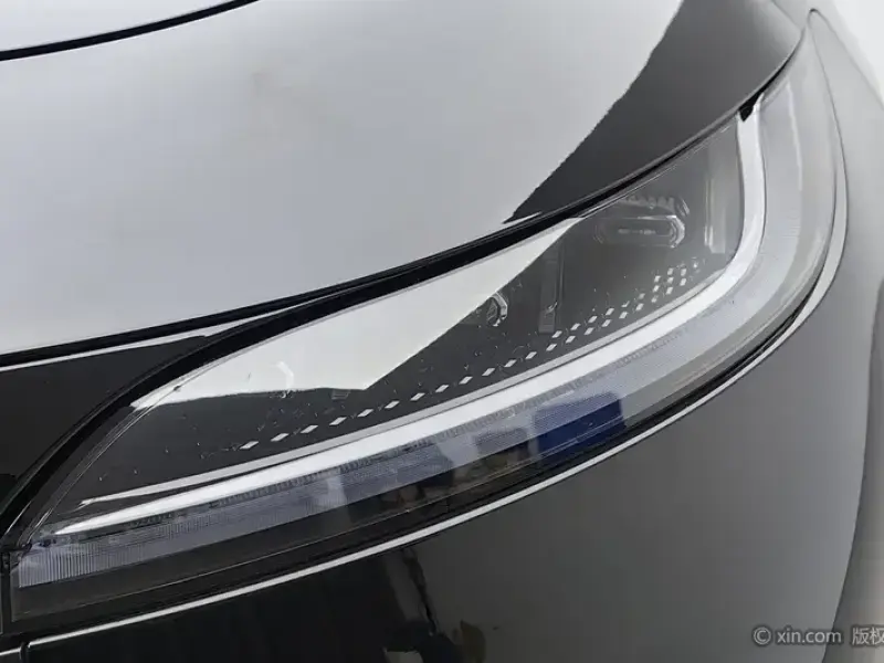 2025 Voyah Courage с пробегом 6 400 км