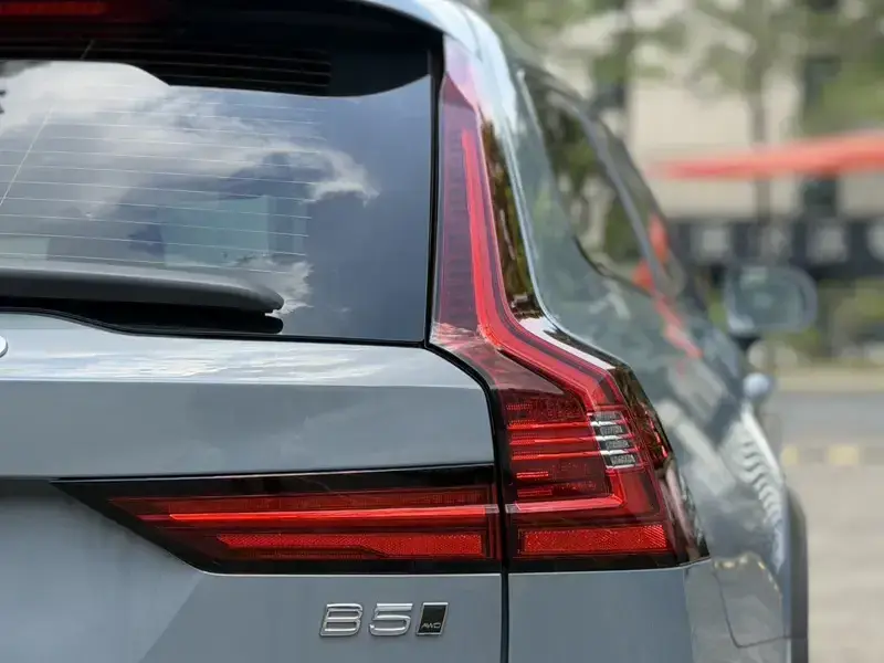 2022 Volvo V90 с пробегом 70 000 км