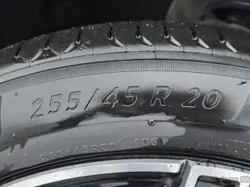 2025 Voyah Courage с пробегом 6 400 км