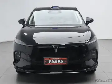 2025 Voyah Courage с пробегом 13 000 км