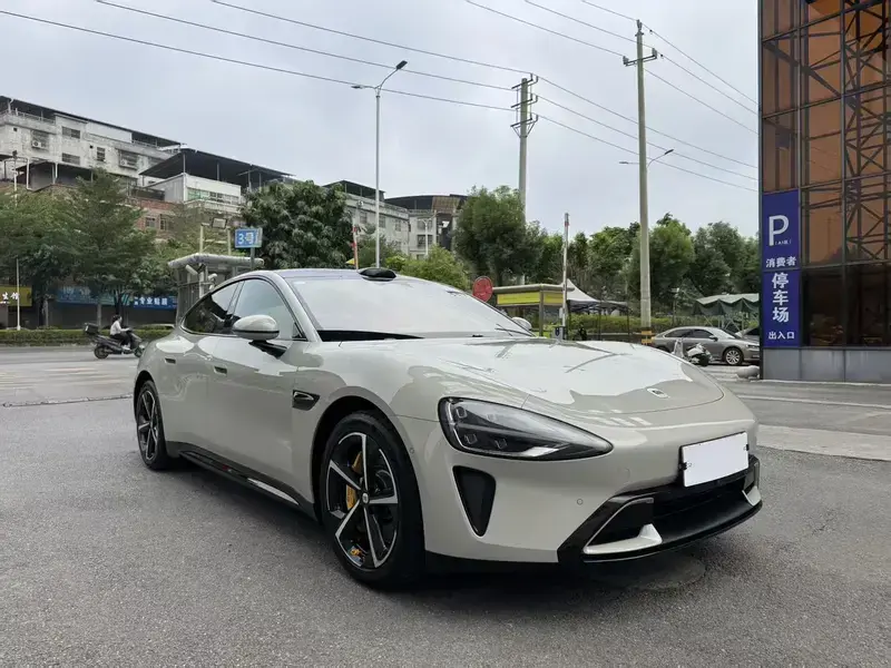 2024 Xiaomi SU7 с пробегом 32 000 км