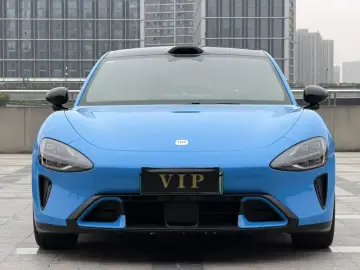 2026 Xiaomi SU7 с пробегом 10 000 км