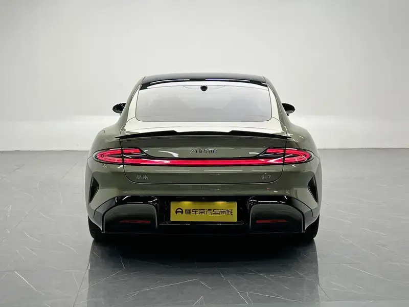2024 Xiaomi SU7 с пробегом 31 800 км