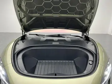 2024 Xiaomi SU7 с пробегом 31 800 км