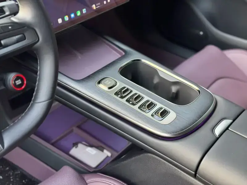 2024 Xiaomi SU7 с пробегом 37 000 км