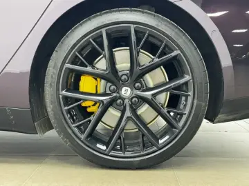 2024 Xiaomi SU7 с пробегом 38 600 км