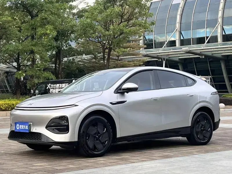 2025 Xpeng G6 с пробегом 16 000 км