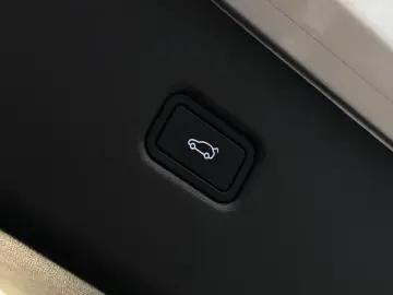 2025 Xpeng G6 с пробегом 16 000 км