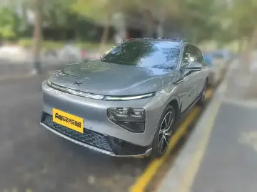 Xpeng G9