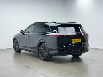 2026 Xpeng G9 с пробегом 6 100 км