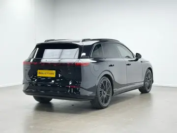 2026 Xpeng G9 с пробегом 6 100 км