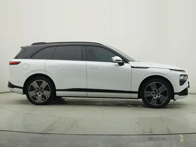 2022 Xpeng G9 с пробегом 87 000 км