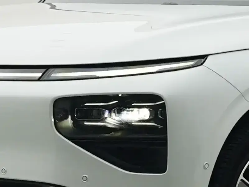 2022 Xpeng G9 с пробегом 87 000 км