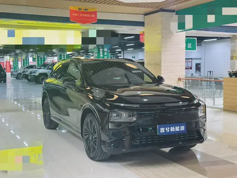 2026 Xpeng G9 с пробегом 9 900 км
