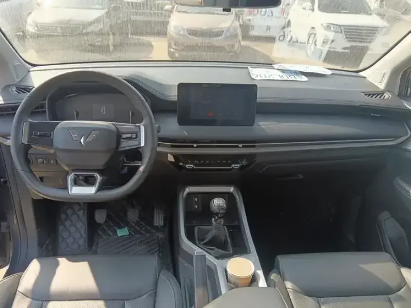 2022 Wuling Jiachen с пробегом 14 400 км