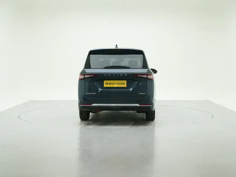 2022 Wuling Jiachen с пробегом 60 500 км