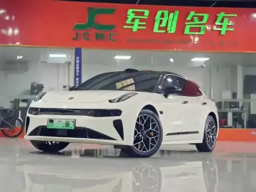 2024 Zeekr 001 с пробегом 34 000 км