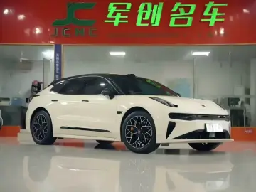 2024 Zeekr 001 с пробегом 34 000 км