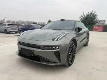 2024 Zeekr 001 с пробегом 57 000 км