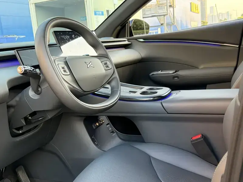 2025 Xpeng G7 с пробегом 28 000 км